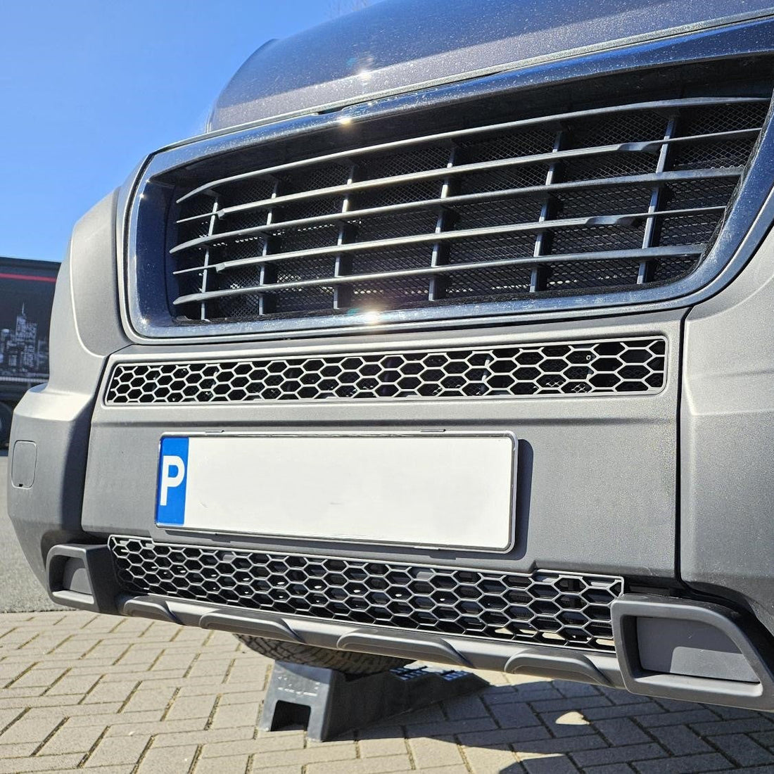 For Vauxhall Movano Bumper Honeycomb Grille | Matte Black Front Styling Upgrade | Non Parking Sensor Version | Van-X