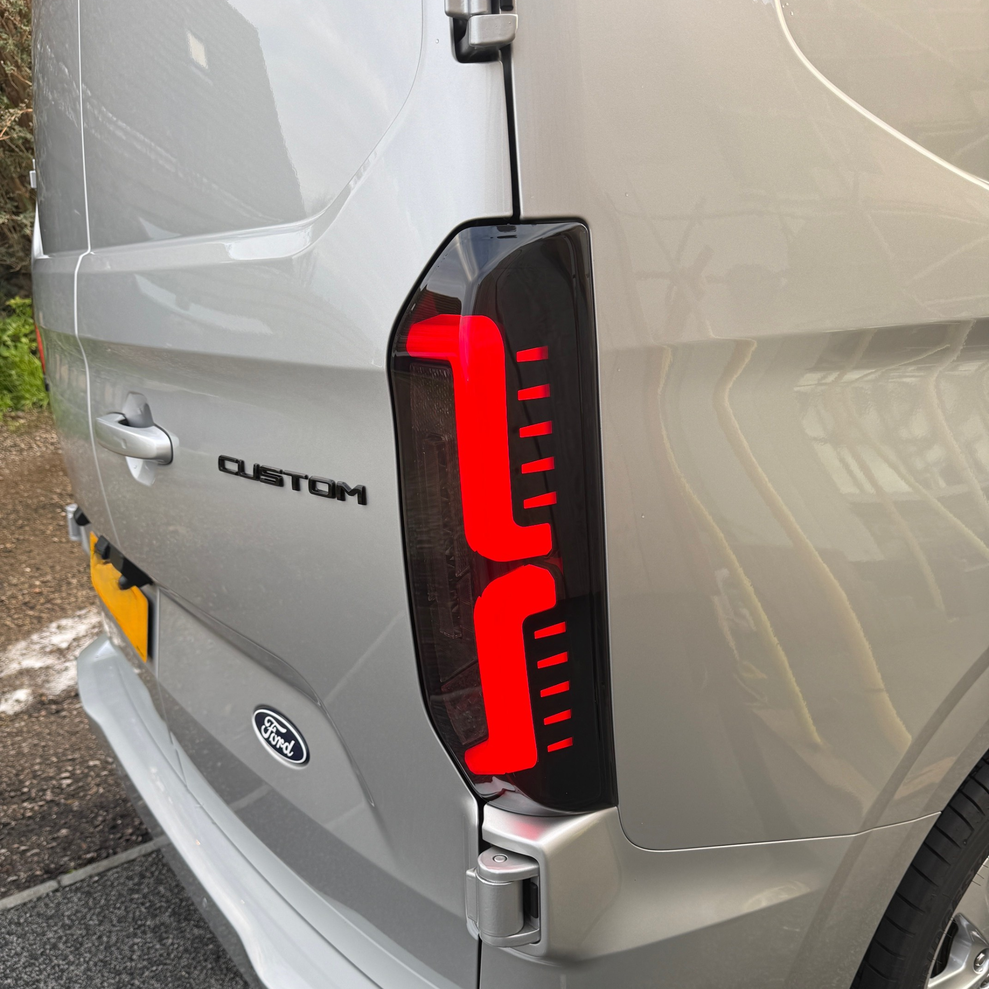 For New Ford Transit Custom 2024-2026 Full LED Rear Lights | Smoked Tail Light Upgrade | Van-X