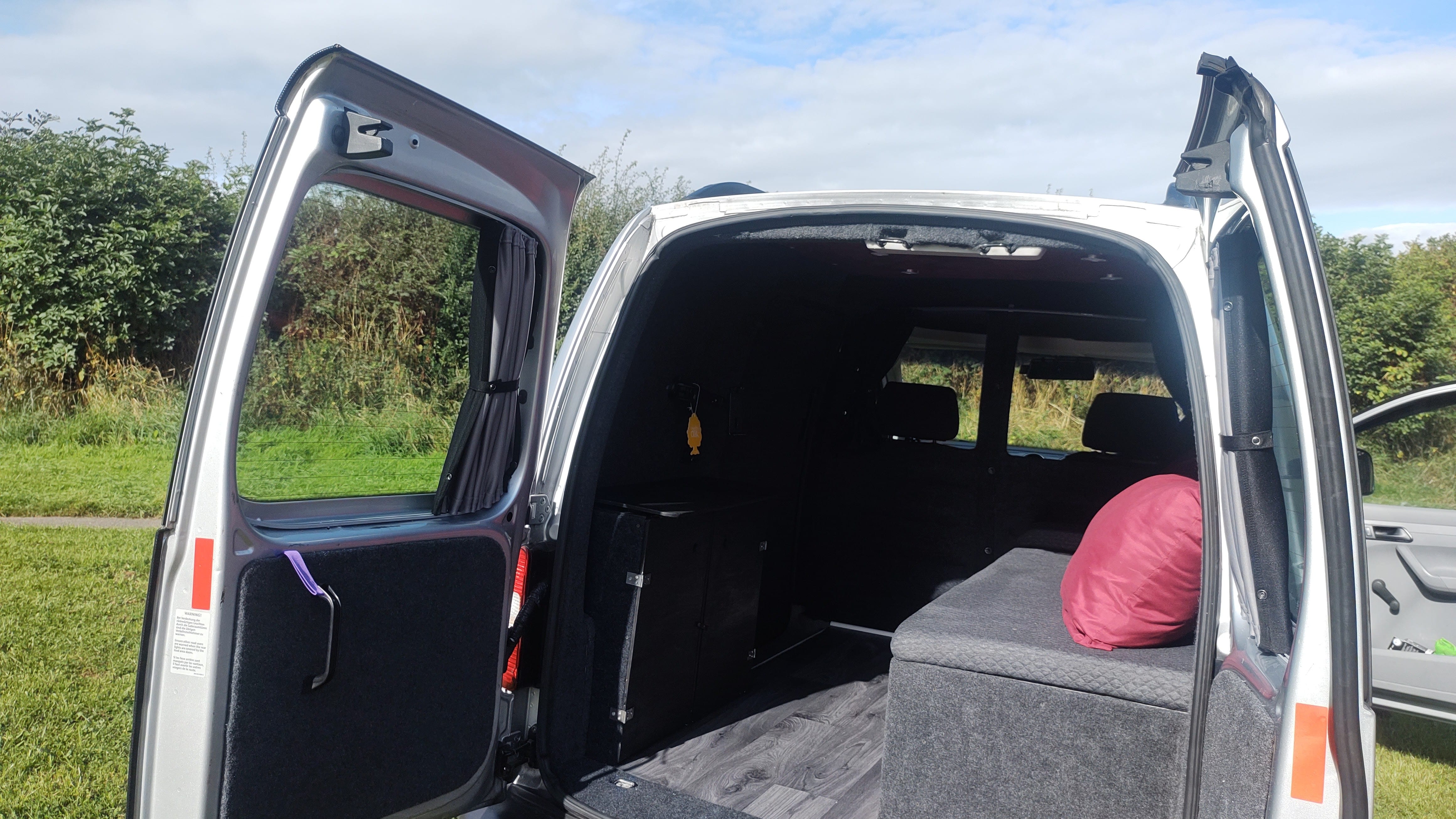 For VW Caddy Premium 1 x Barndoor Window Curtains Van-X
