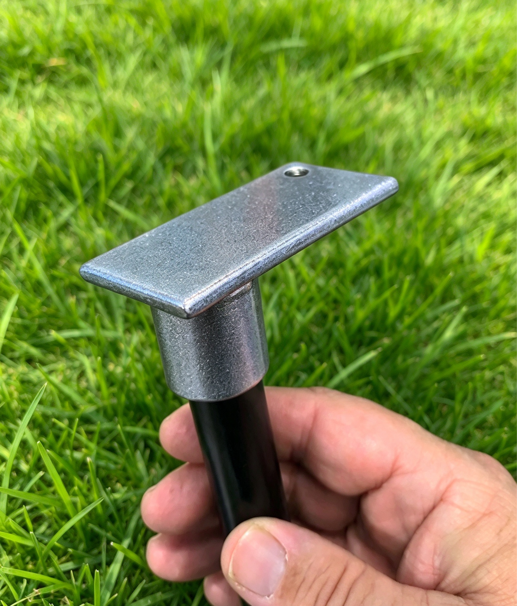 Kerdunker the handy tool for protecting the top of flag pole ground stakes up to 20mm