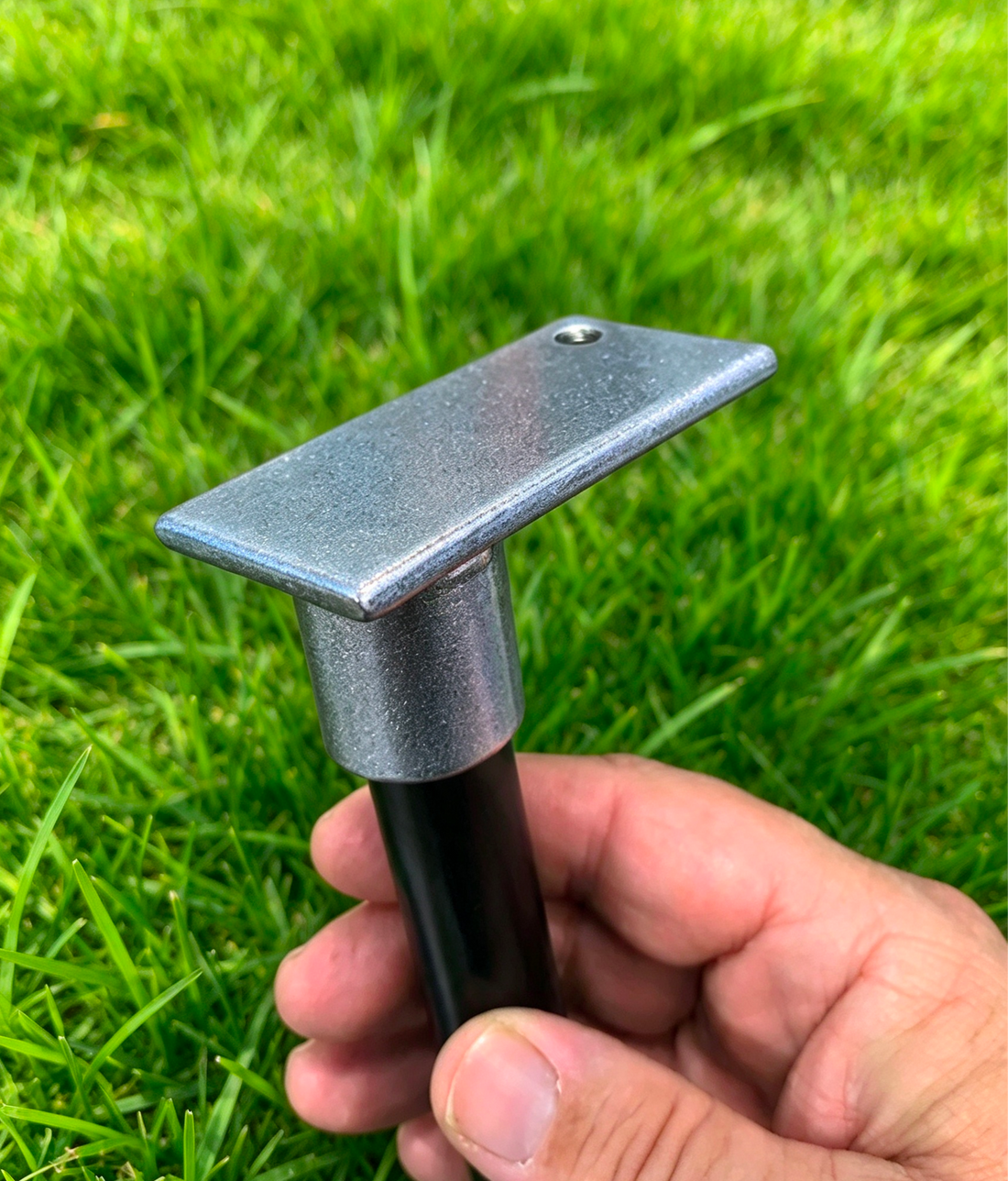 Kerdunker the handy tool for protecting the top of flag pole ground stakes up to 20mm