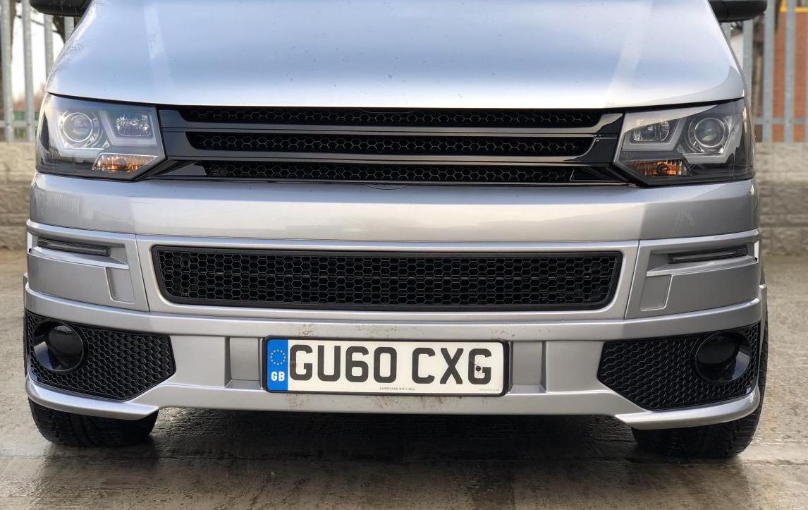 For VW T5.1 Transporter Van Front Styling Gloss-Black Package (2pcs) Painted and Ready to Fit