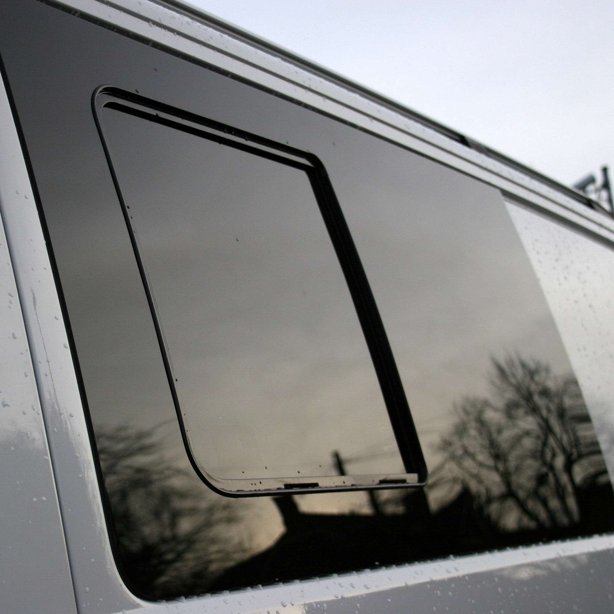 For VW T5/T5.1 Transporter Sliding Side Window – Tinted Limo Glass | Van-X