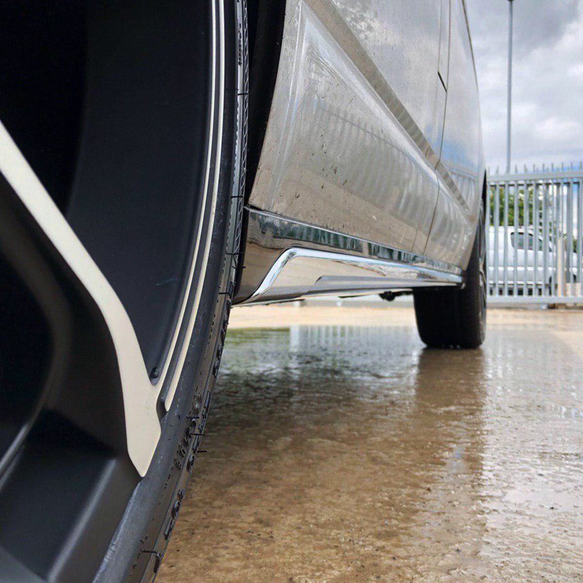 For VW T6 SWB Side Skirts Deep Black Plastic Painted and Ready to Fit (B-Grade)
