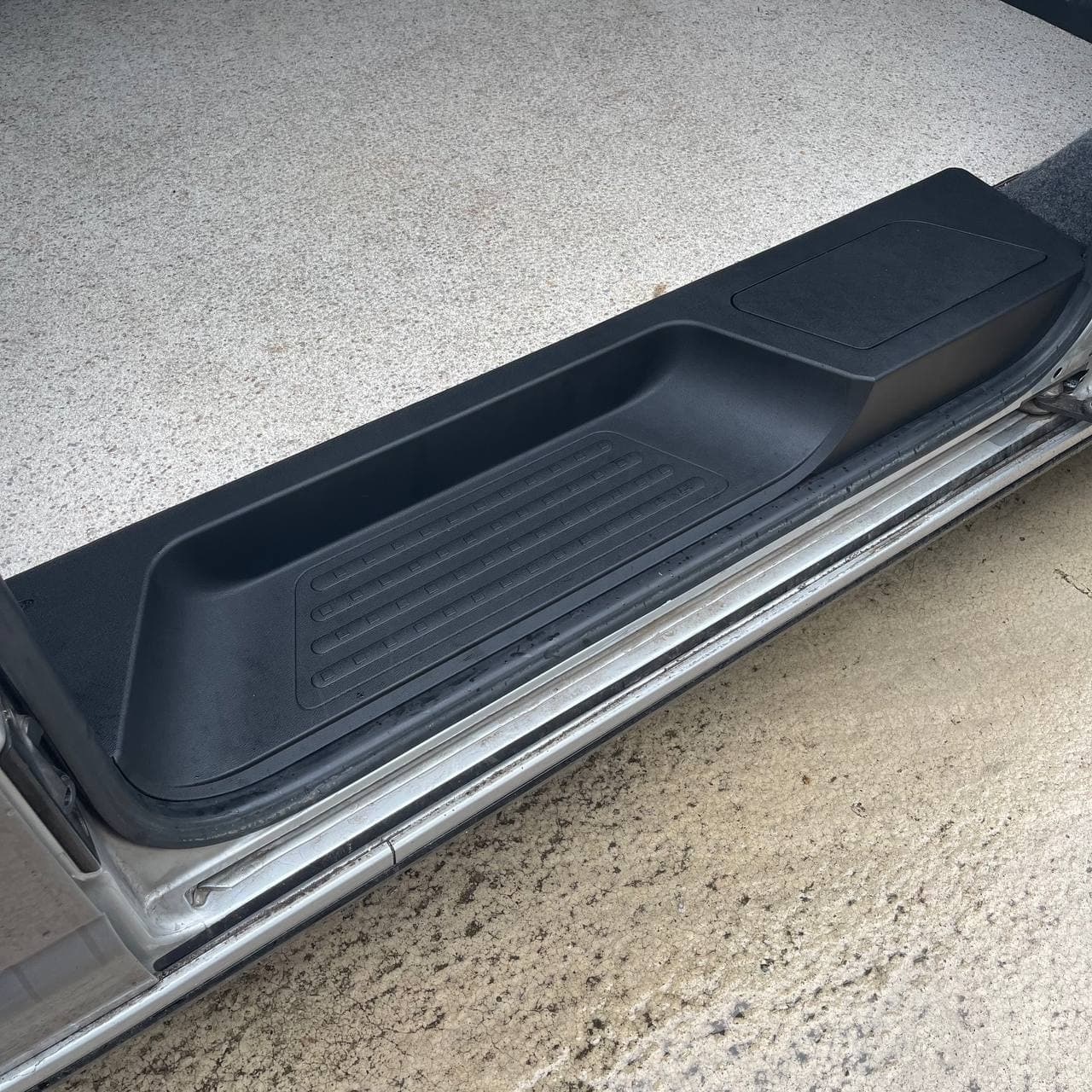 For VW Transporter T6.1 Side Step V3 – 17mm Deep with Storage Compartment | Van-X
