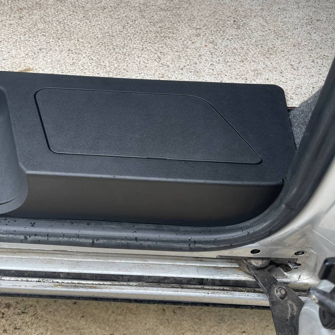 For VW Transporter T6 Side Step V3 – 17mm Deep with Storage Compartment | Van-X