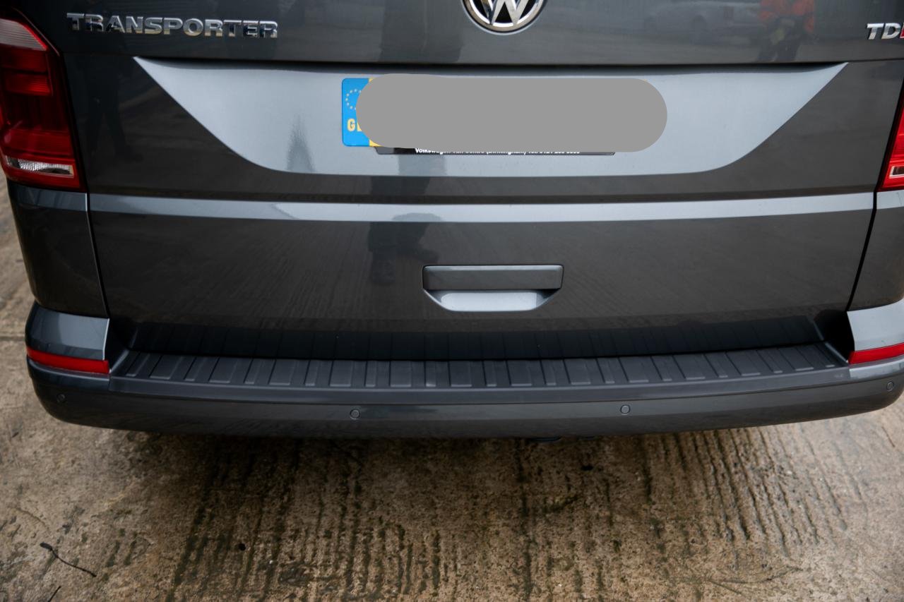 For VW T6 Transporter Multivan Rear Tailgate Bumper Protector – Black Plastic | Van-X
