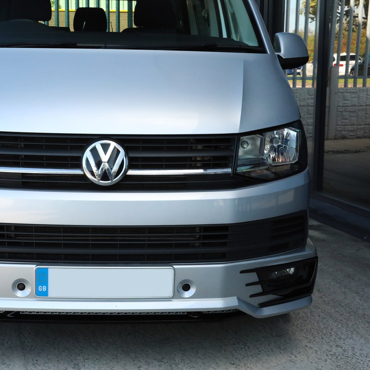 For VW T5.1 Transporter Front Sportline Spoiler & Splitter – T5-X Styling, Painted & Ready to Fit | Van-X
