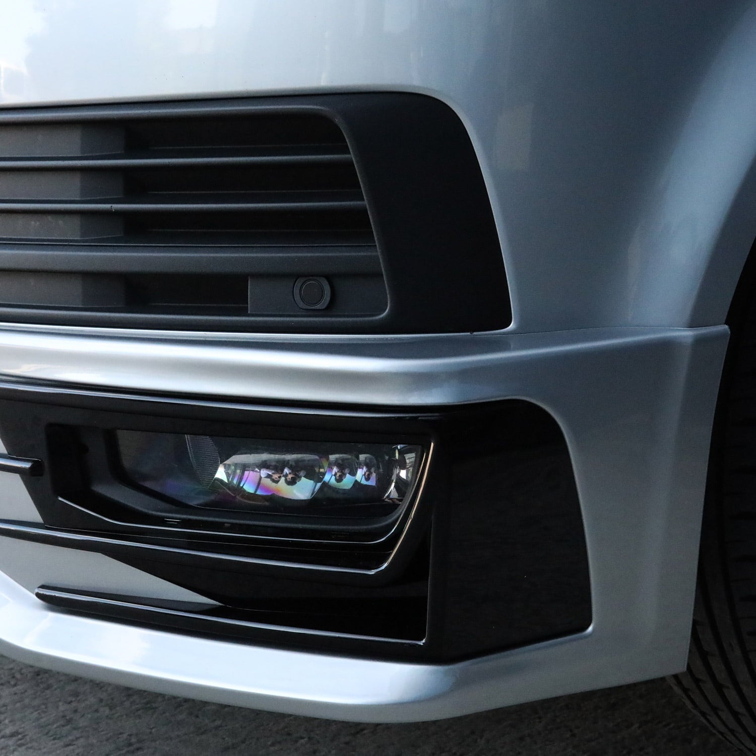 For VW T5.1 Transporter Front Sportline Spoiler & Splitter – T5-X Styling, Painted & Ready to Fit | Van-X