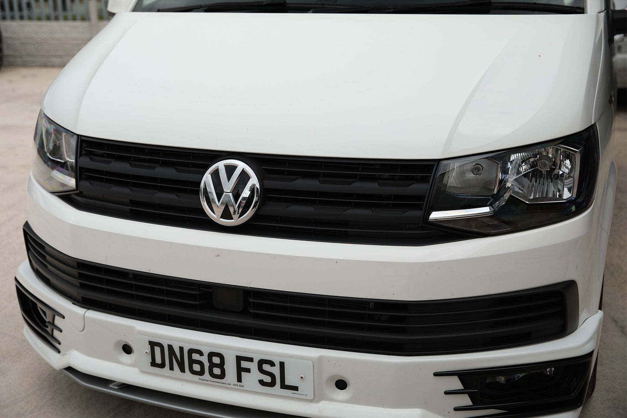 For VW T6 Transporter R-Line Front Grille Trim Kit | Matte Black | Van-X