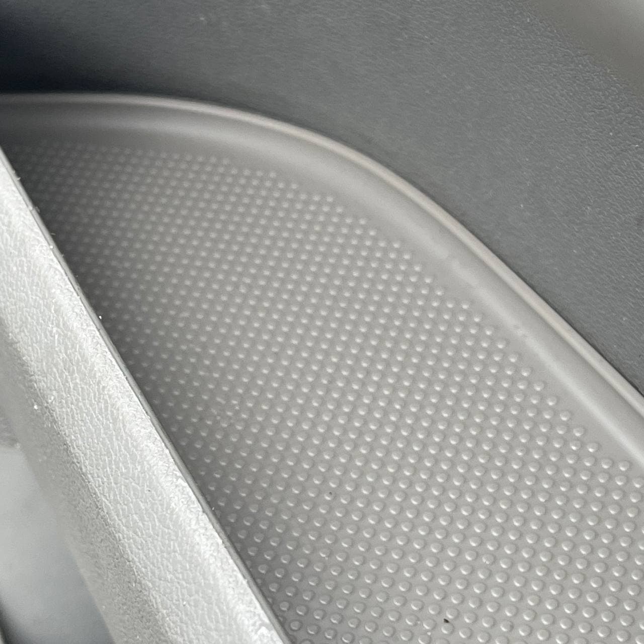 For VW T5/T5.1 Light Grey Door Pocket Inserts – Both Captain Seats | Van-X