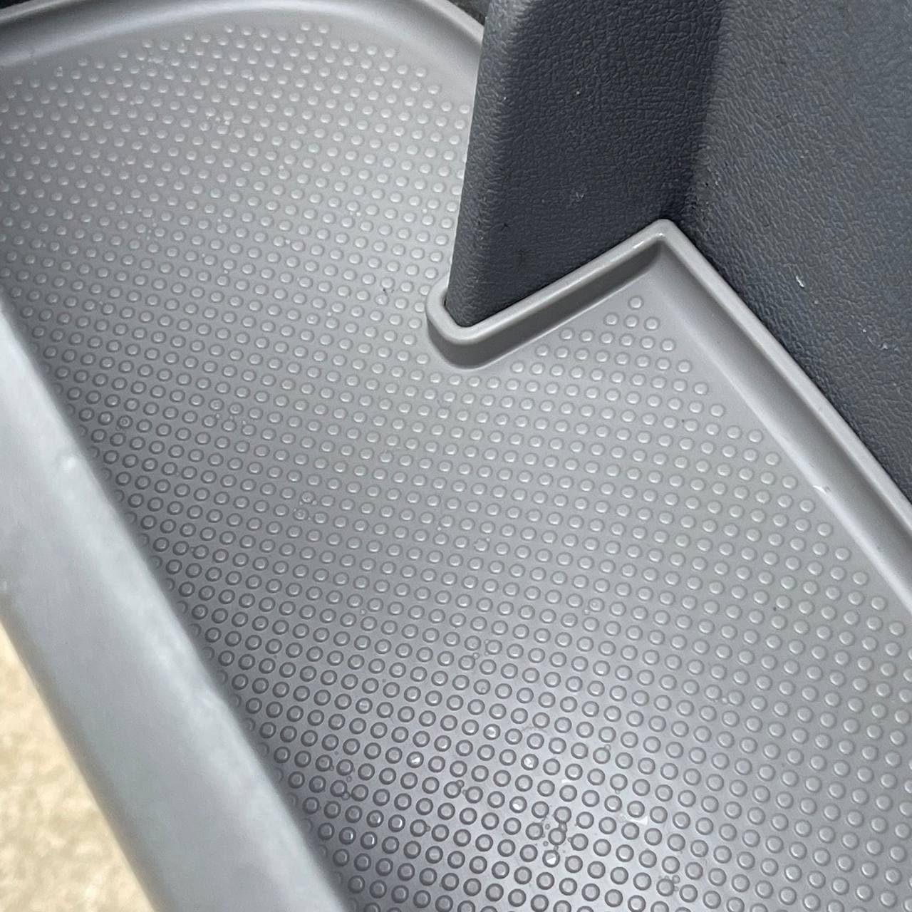 For VW T5/T5.1 Light Grey Door Pocket Inserts – Both Captain Seats | Van-X
