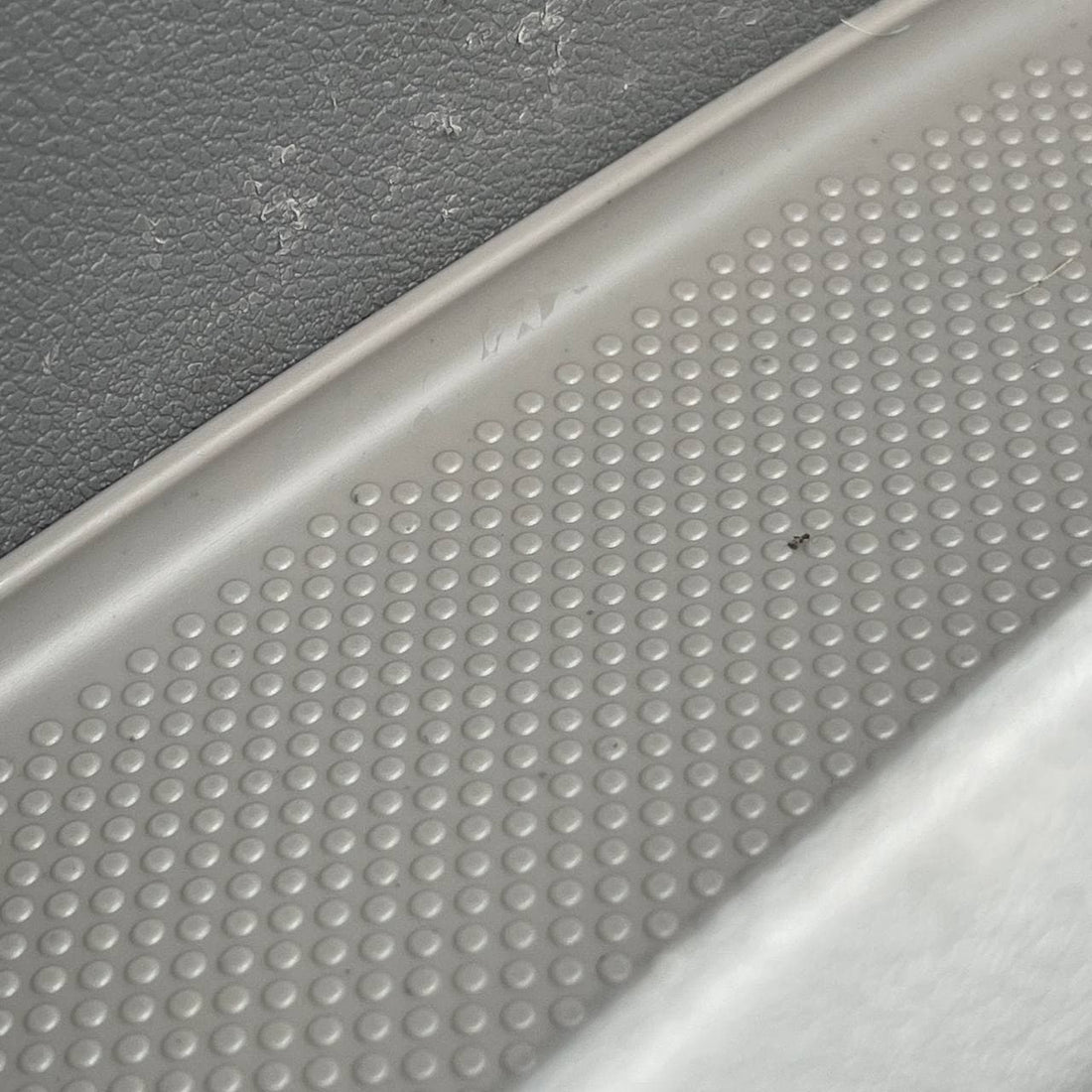 For VW T5/T5.1 Light Grey Door Pocket Inserts – Both Captain Seats | Van-X