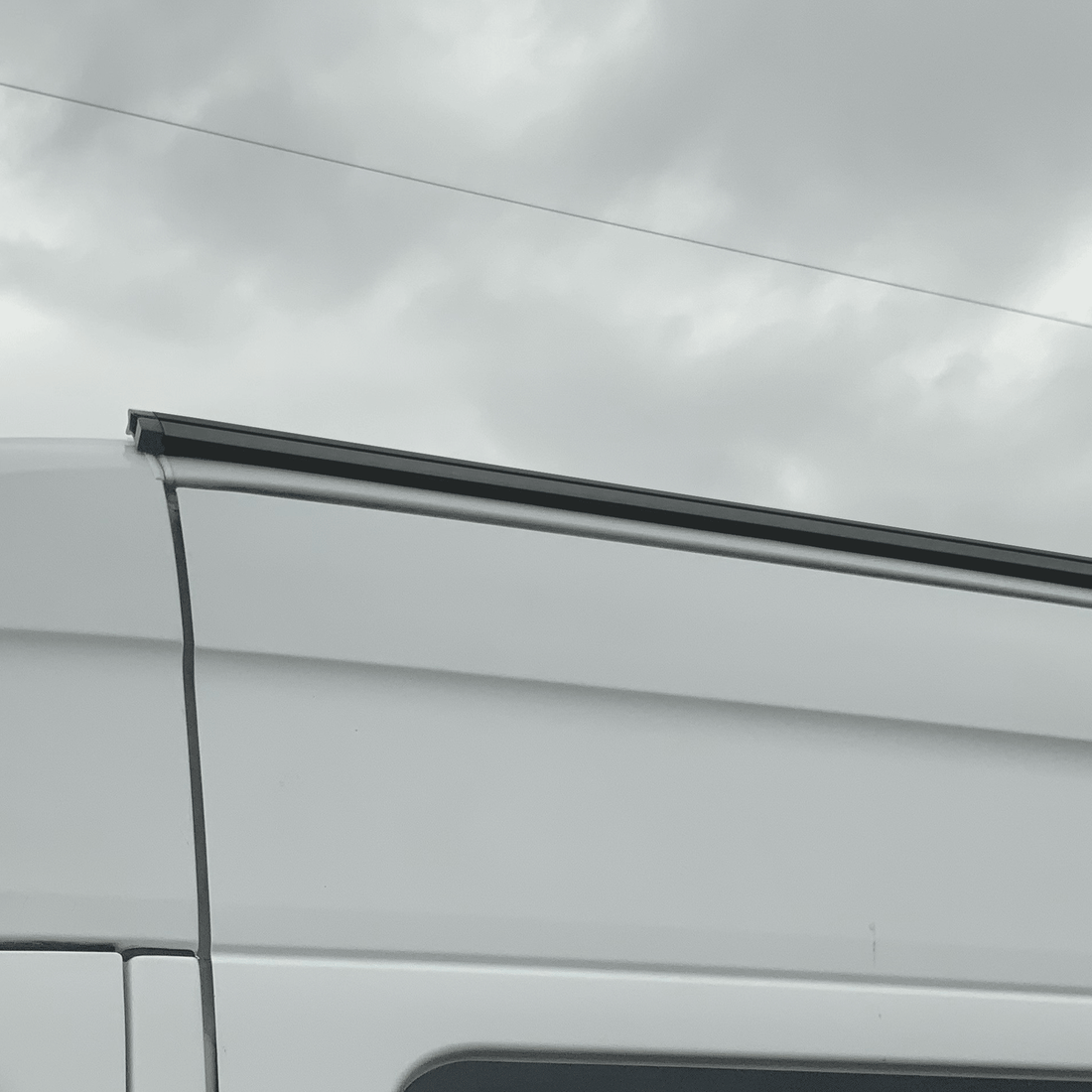 For Mercedes Sprinter / Dodge Sprinter Black Awning Rails – Drive-Away & Reimo Compatible | Van-X