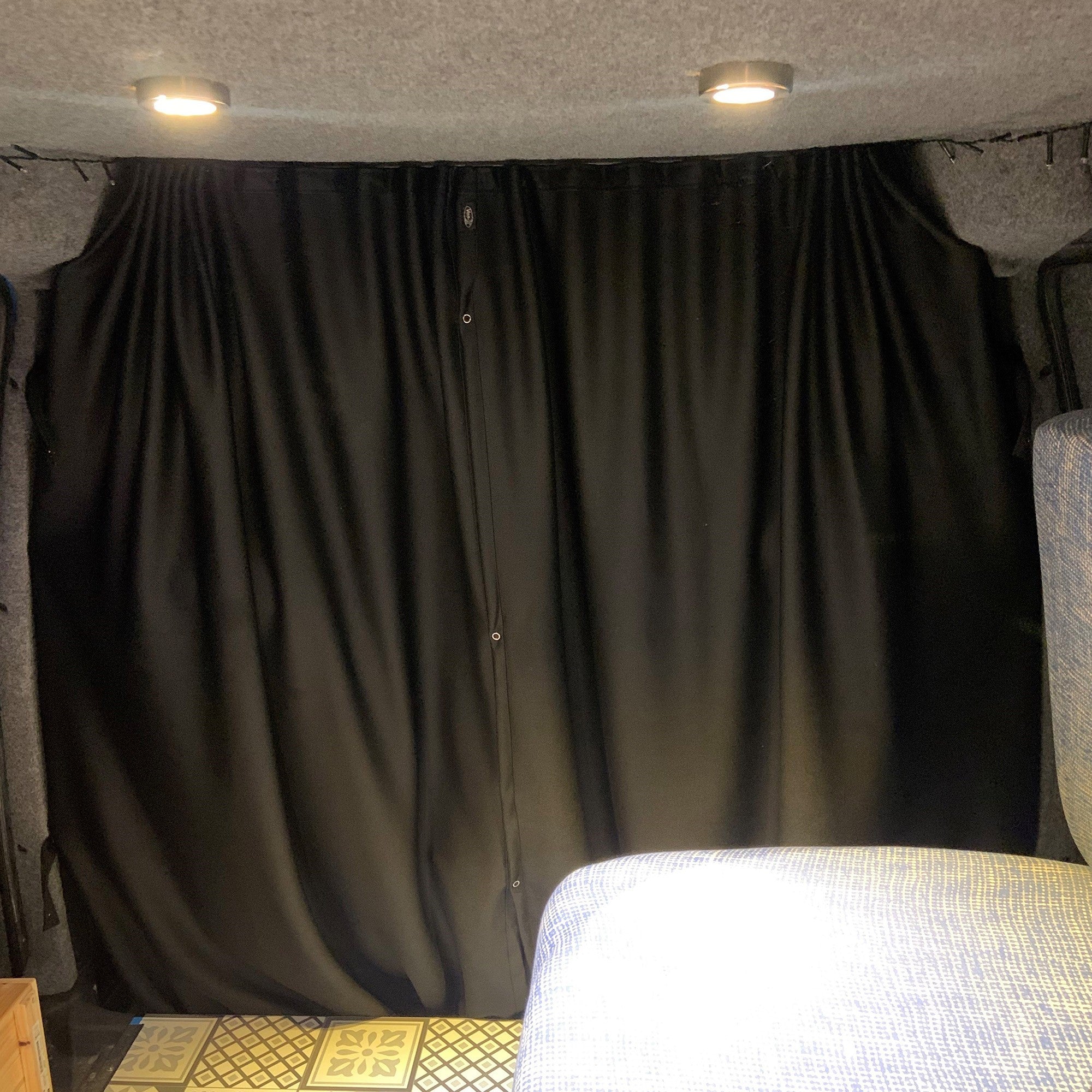 For VW Caddy Cab Divider Curtain Kit with Rail Premium Quality - Van-X