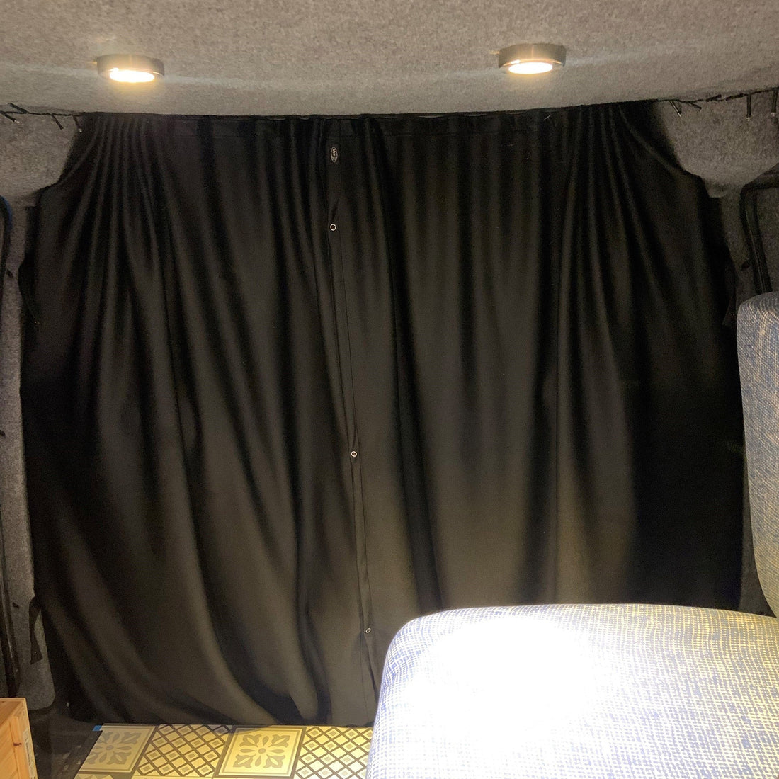 For VW Caddy Cab Divider Curtain Kit with Rail Premium Quality - Van-X