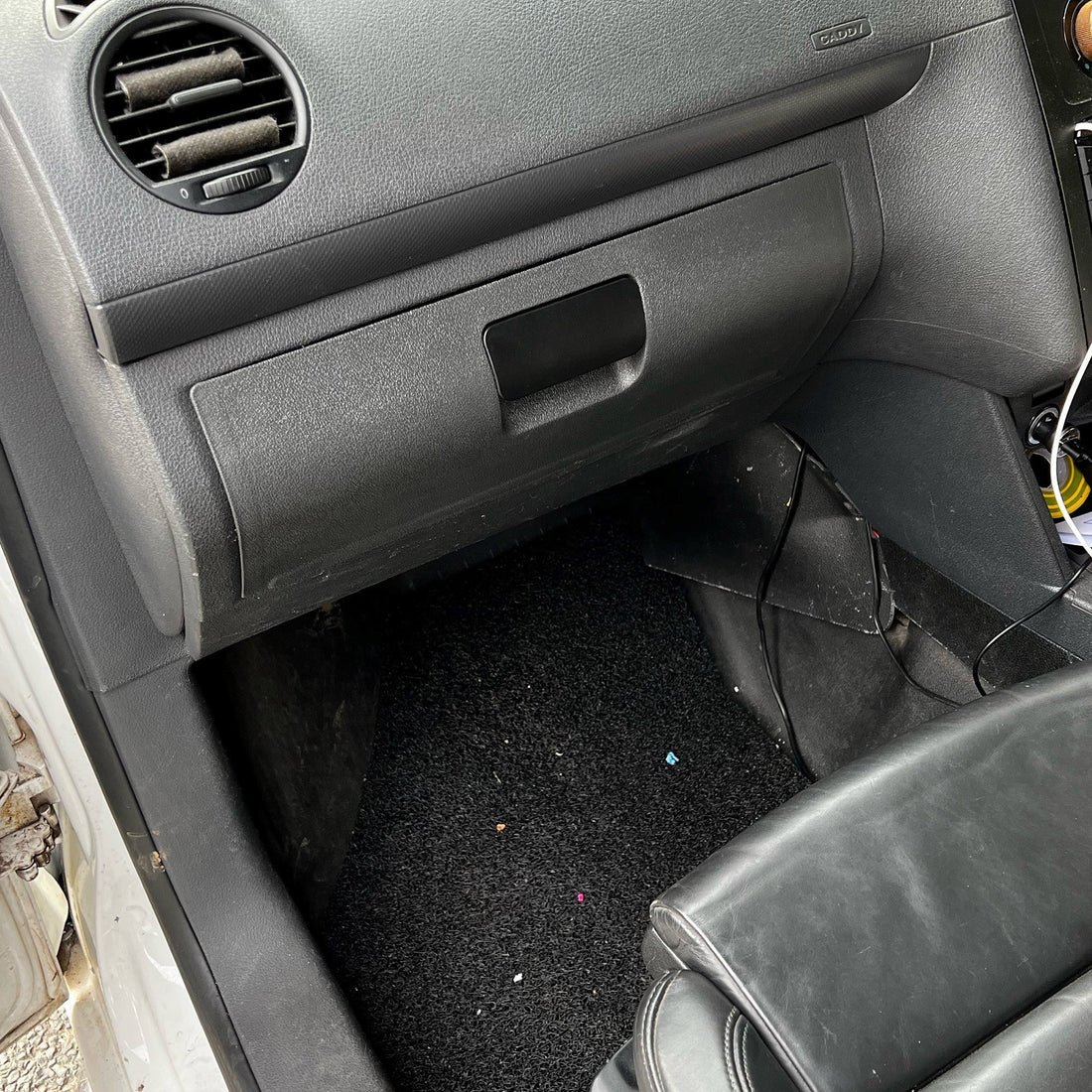 For VW Caddy Glove Box Lid | OEM Dashboard Storage Cover | Van-X