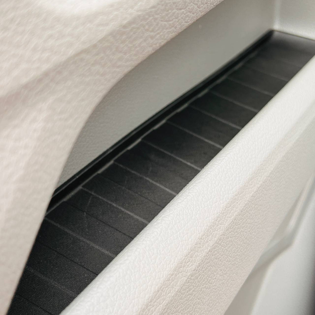 For MAN TGE Rubber Door Liner Pocket Inserts Black | Van-X