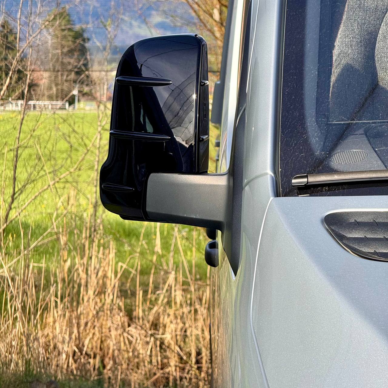 For Mercedes Sprinter Dodge 907 Wing Mirror Covers with Indicator - Gloss Black (Set of 2) - Replacement Caps for 907 Models