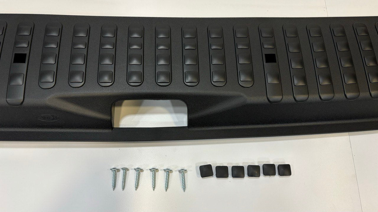 For VW T6.1 V3 Tailgate Threshold Cover + Side Step