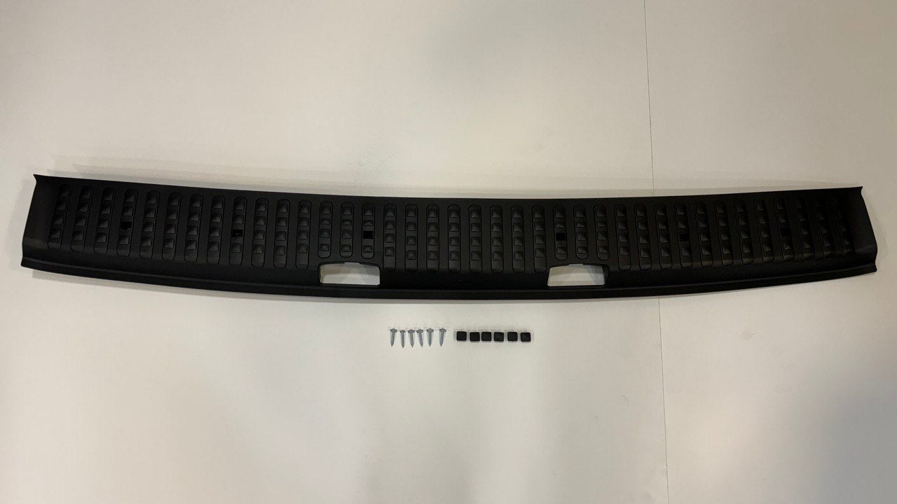 For VW T6.1 V3 Barndoor Threshold Cover + Side Step