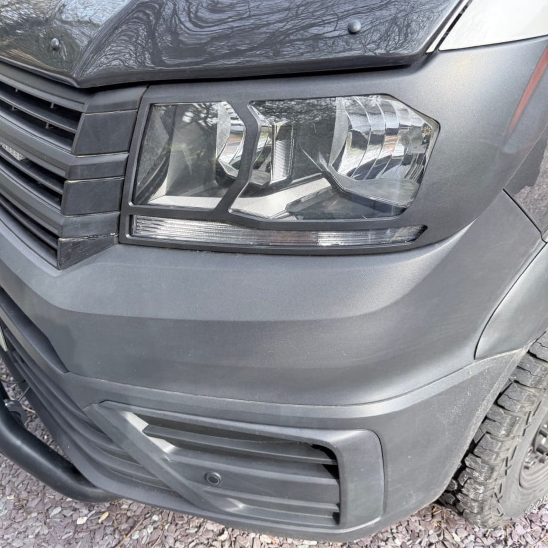 For MAN TGE Headlight Guards – Hammerite Ultimate Matte Black – Premium Protection | Van-X