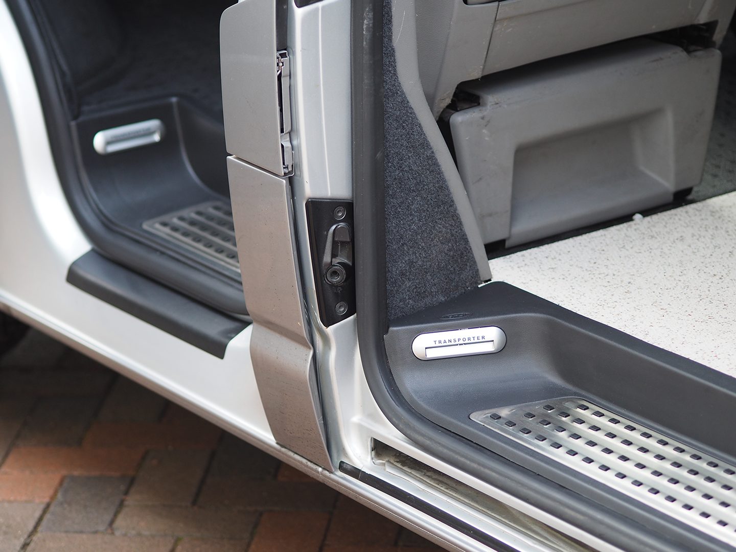 For VW T5 / T5.1 Set of 3 Caravelle Style Full Step LED Light Transporter Logo | Van-X