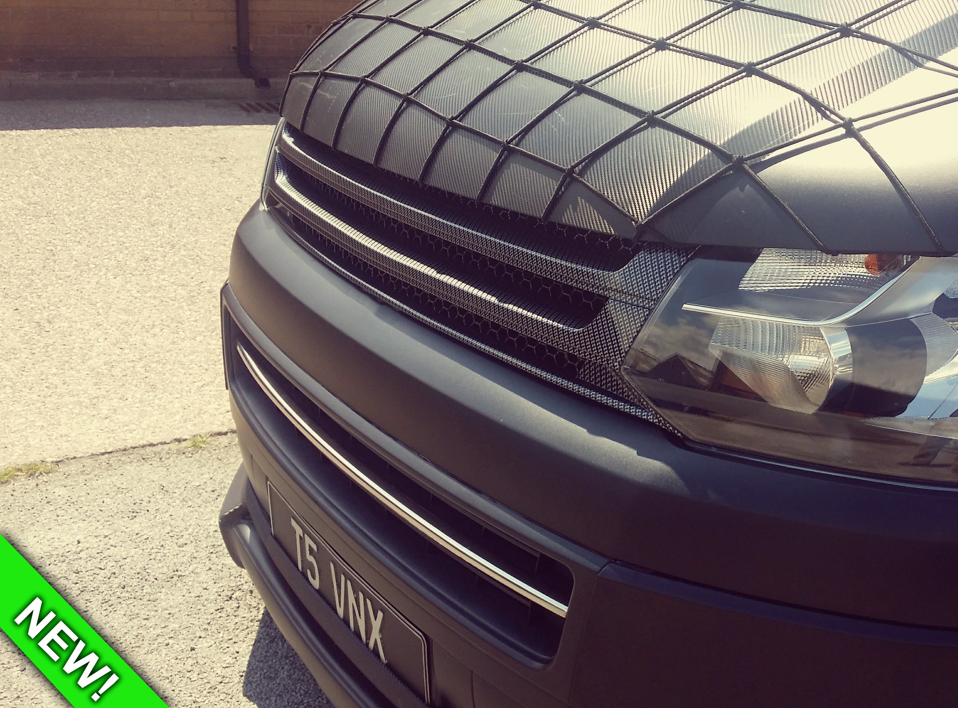 For VW T5.1 Silver Carbon Badgeless Grille *Clearance* [B Grade]