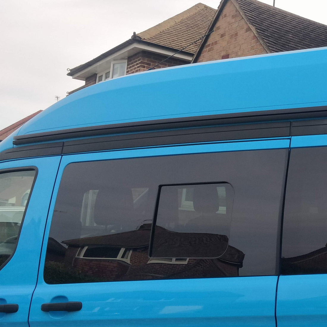 For Ford Transit Custom High-Roof Campervan Black Awning Rails – Drive-Away & Reimo Compatible | Van-X