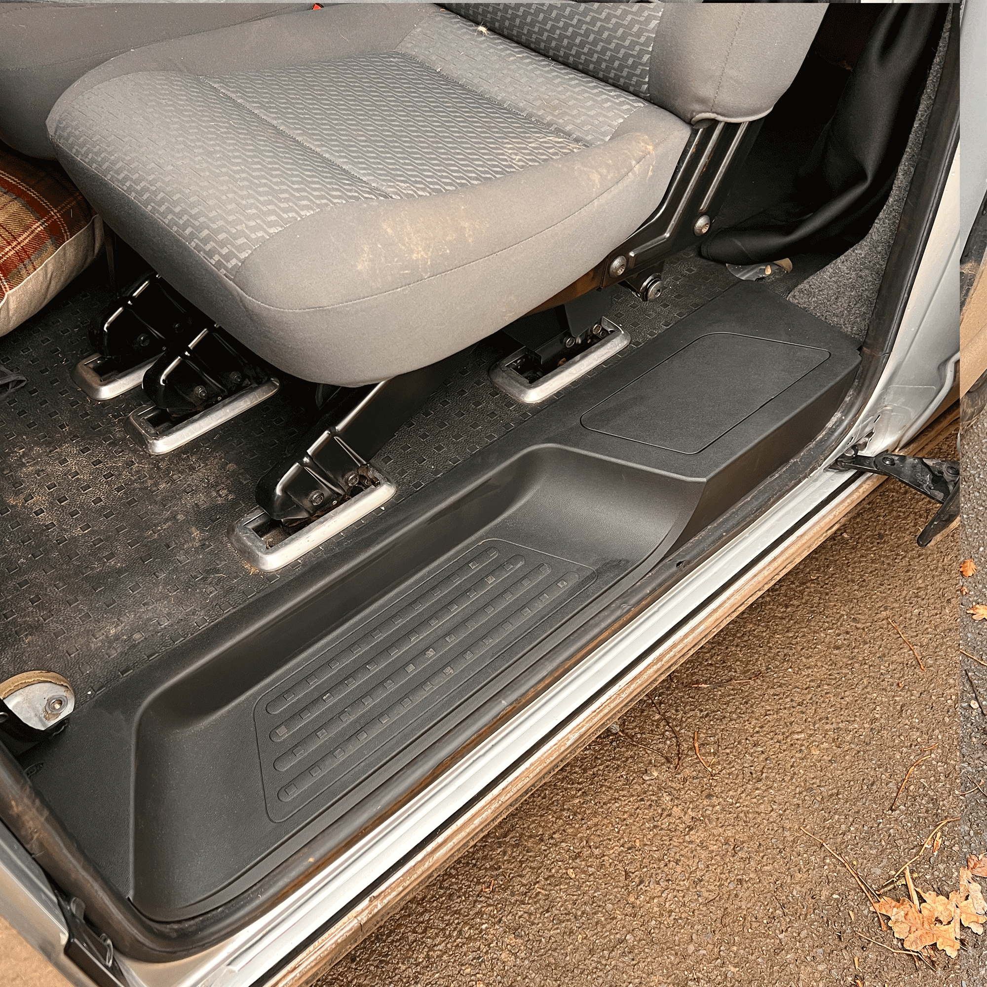 For VW Transporter T6 Side Step V3 – 17mm Deep with Storage Compartment | Van-X