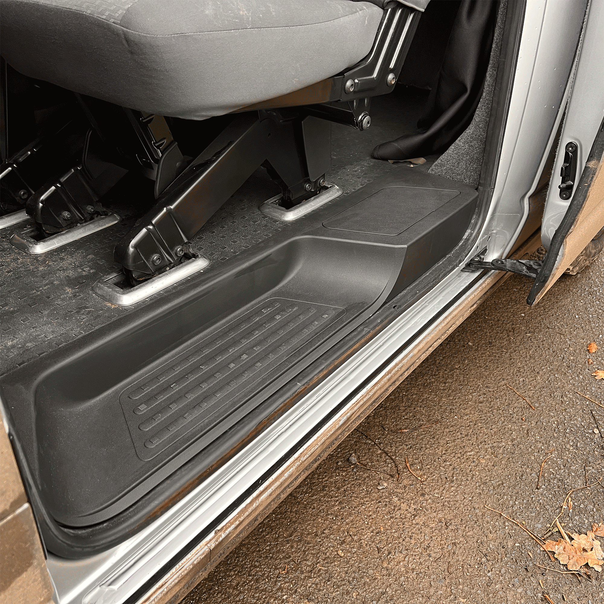 For VW Transporter T6 Side Step V3 – 17mm Deep with Storage Compartment | Van-X
