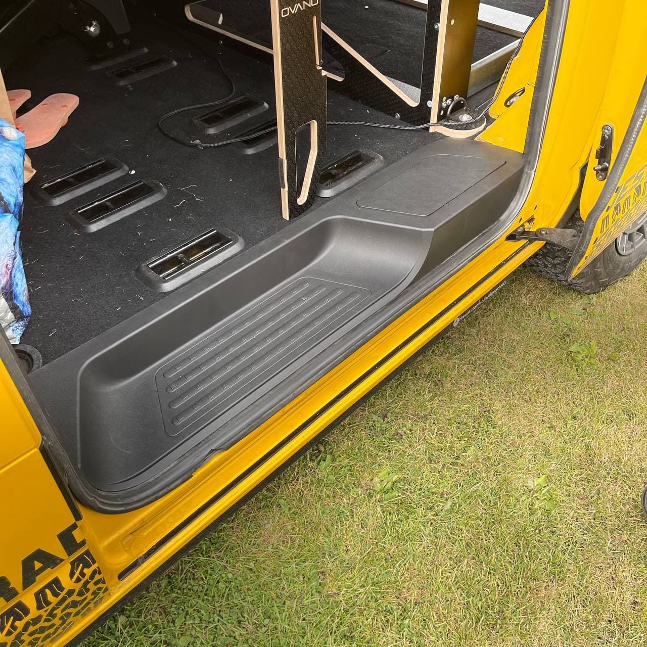 For VW Transporter T6.1 Side Step V3 – 17mm Deep with Storage Compartment | Van-X