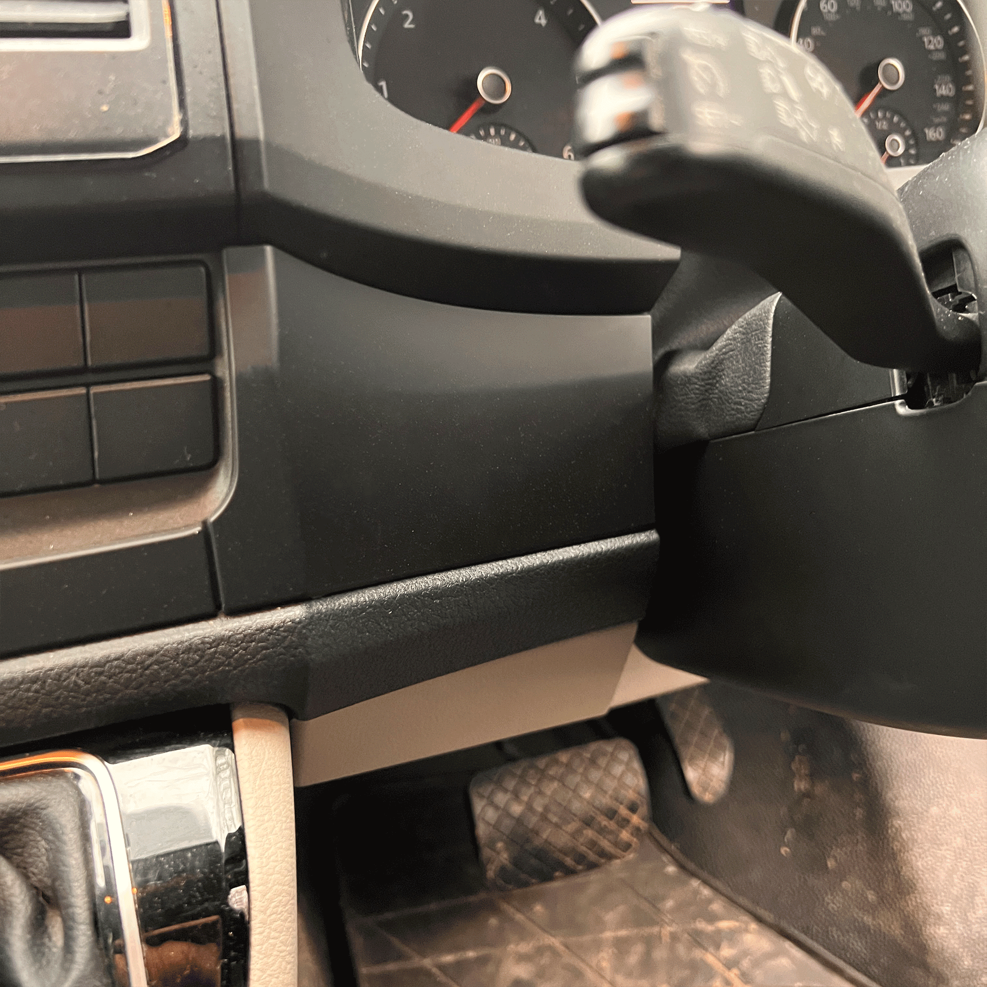 For VW T6 Transporter Lower Dash Styling Trims Comfort Dash Matte Black (Set of 6) Painted and Ready to Fit | Van-X