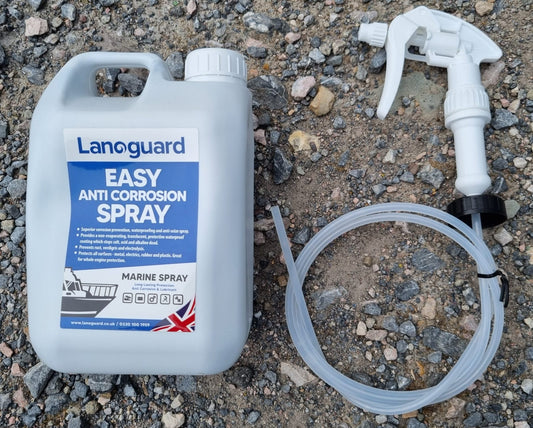 Lanoguard 2 litre marine spray with trigger sprayer